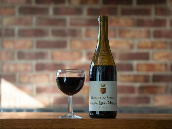 Vins du rhône : découvrez notre sélection raffinée et authentique